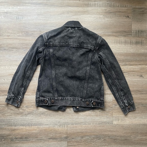 Black Gap Jean Jacket - Picture 4 of 4